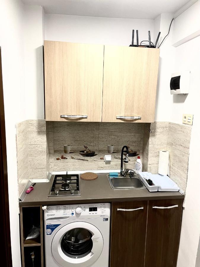 Studio Vio Lägenhet Tulcea Exteriör bild