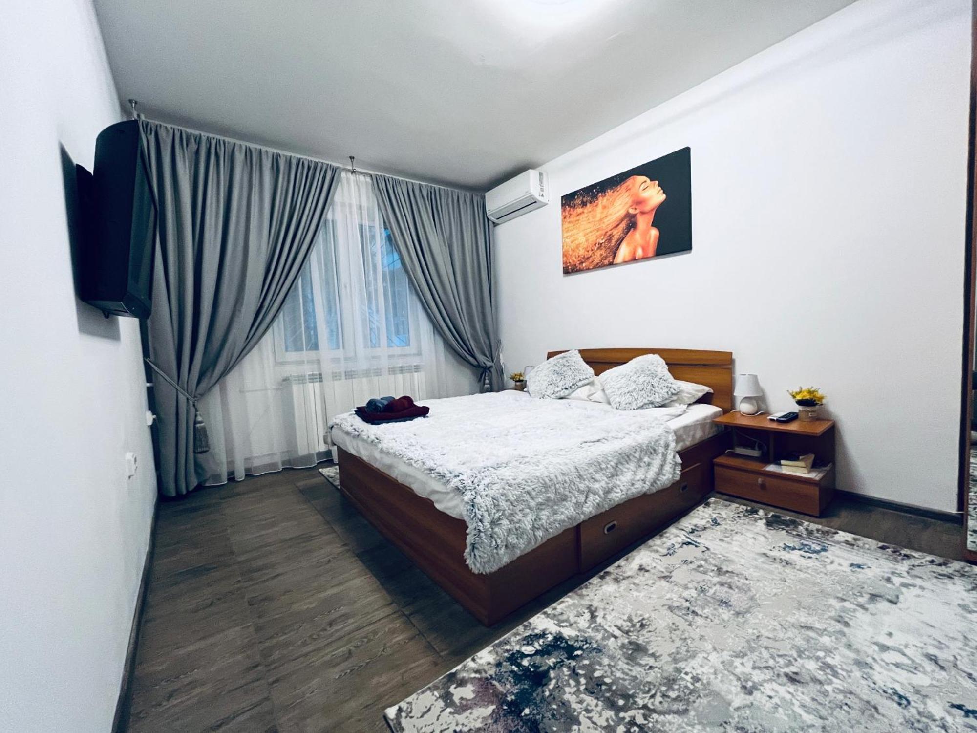 Studio Vio Lägenhet Tulcea Exteriör bild